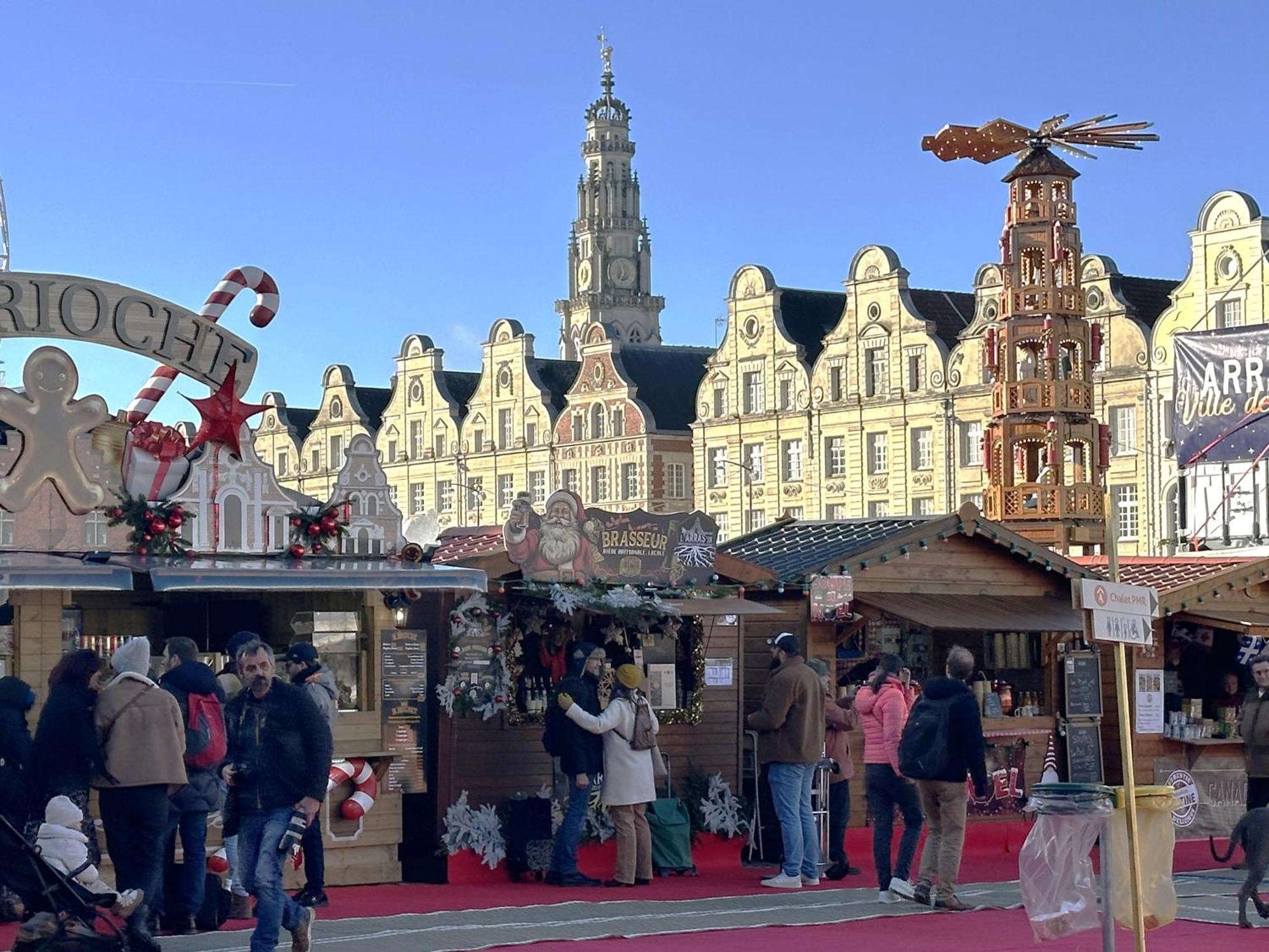 Les Coquelicots Grand Place Arras Exteriör bild
